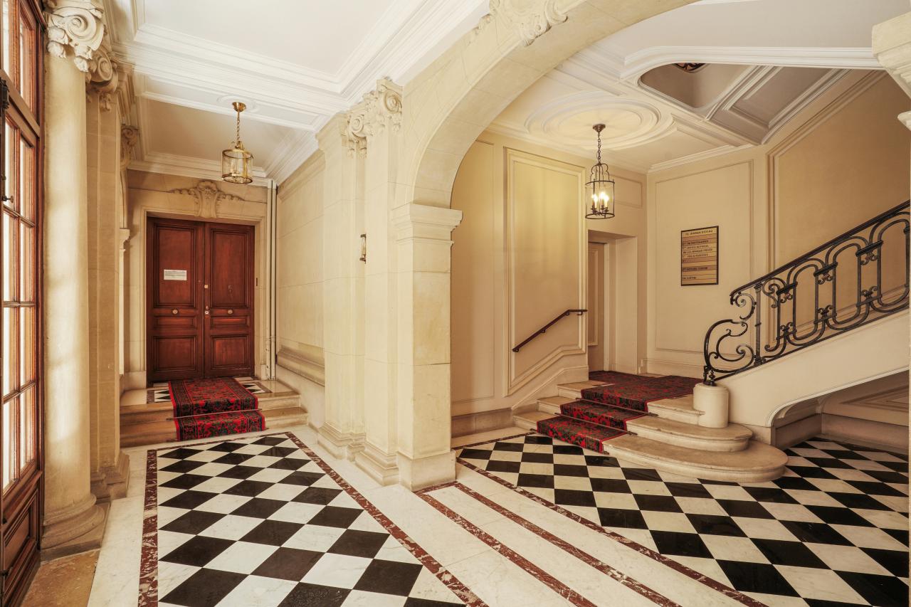 Bureau Paris 981m² Location bureau Paris OLBUR2311671 2